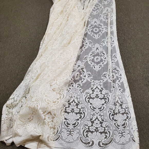 Lace from Italy custom curtains ⭐️⭐️⭐️⭐️⭐️ - Picture 2 of 6